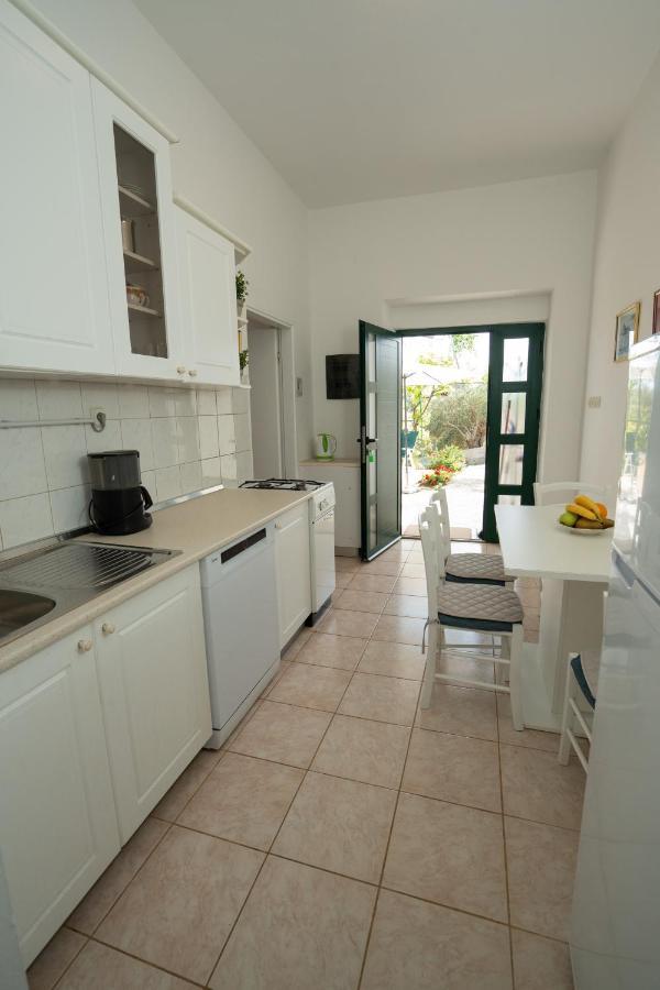 Kuca Za Odmor Denona Apartment Borovici Bagian luar foto